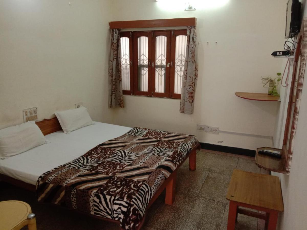 约吉山林小屋 克久拉霍 外观 照片