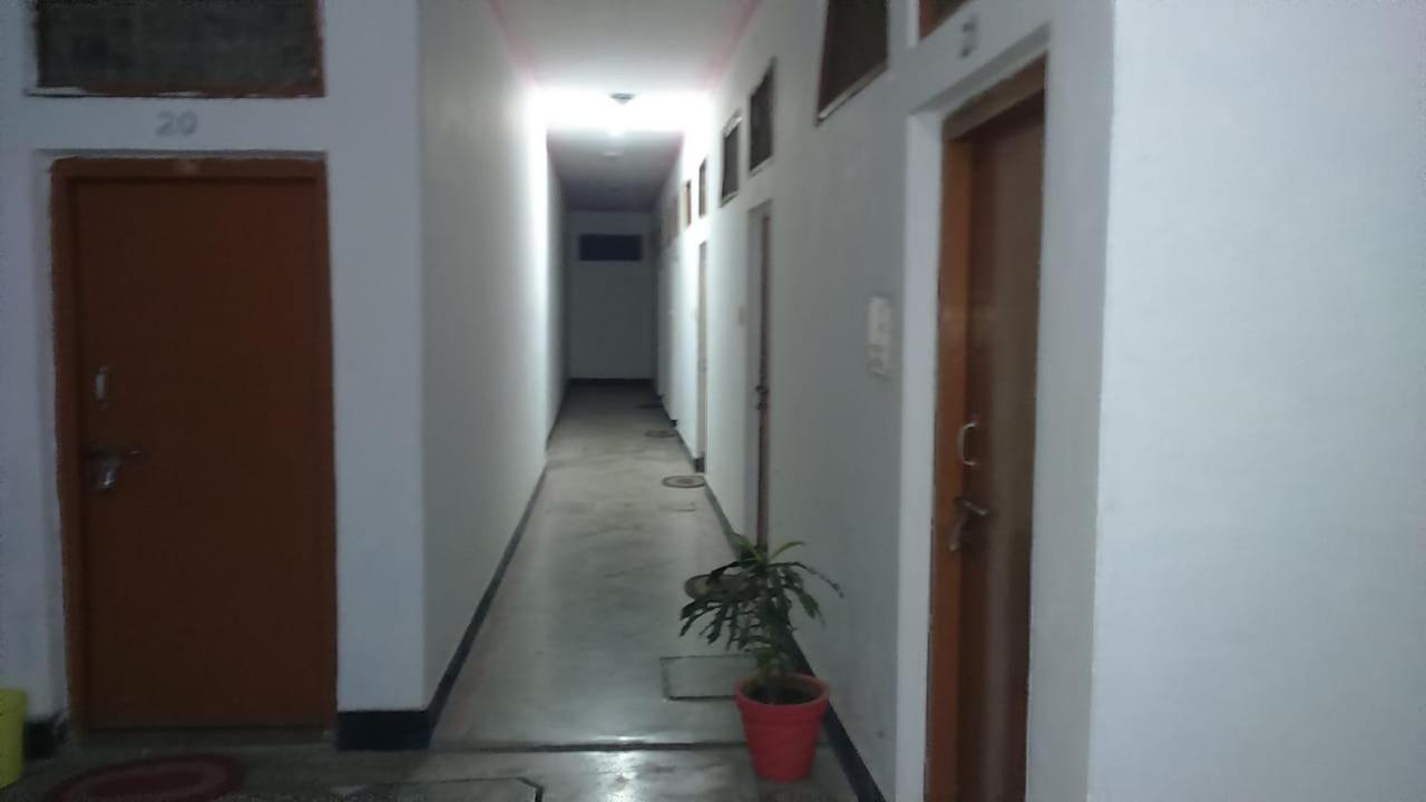 约吉山林小屋 克久拉霍 外观 照片